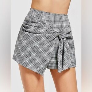 Rue 21 plaid wrap skort